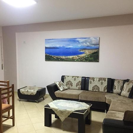 Colombo'S Apartment Vlorë Esterno foto